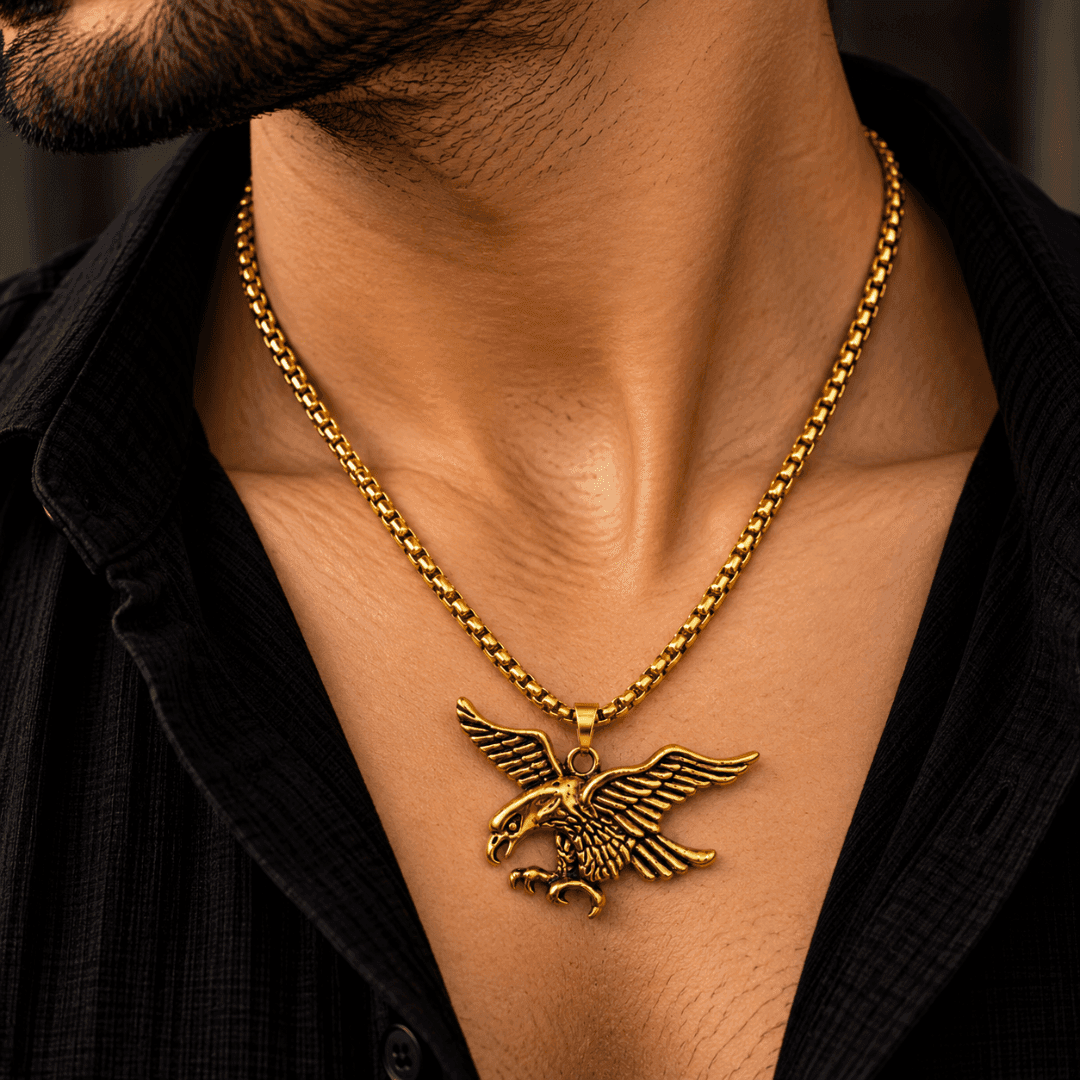 Gold Sovereign Eagle Box Chain Pendant  - view 2