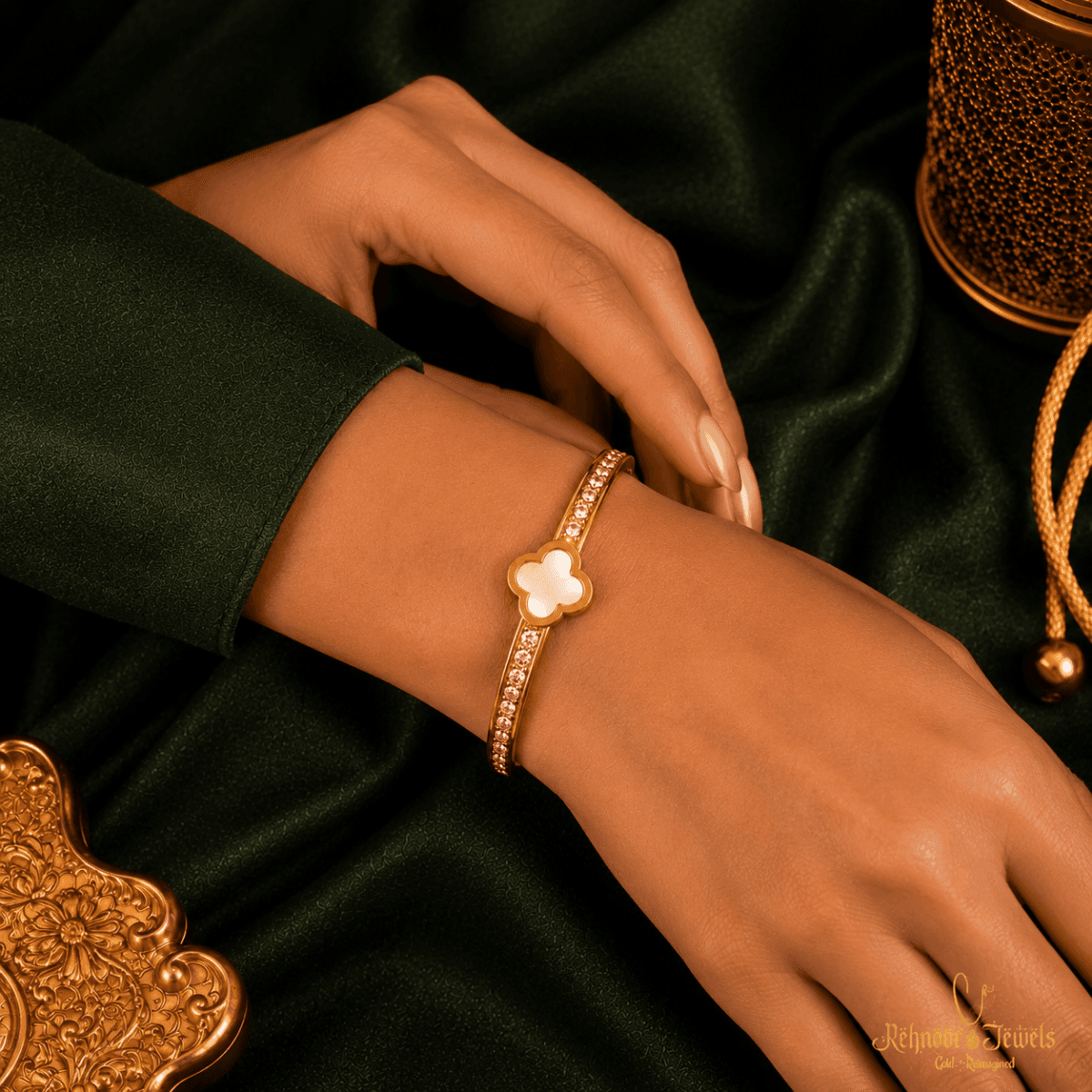 Clover Gold Plated Link Bracelet - view 2