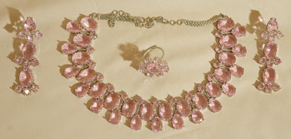 Blush Royale Jewelry Set - view 1