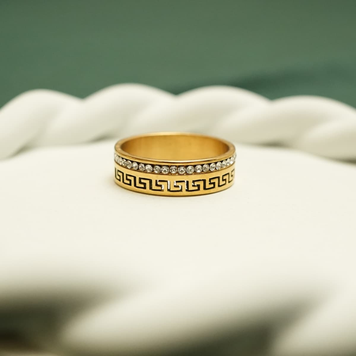 Élan Crystal Band Ring - view 2