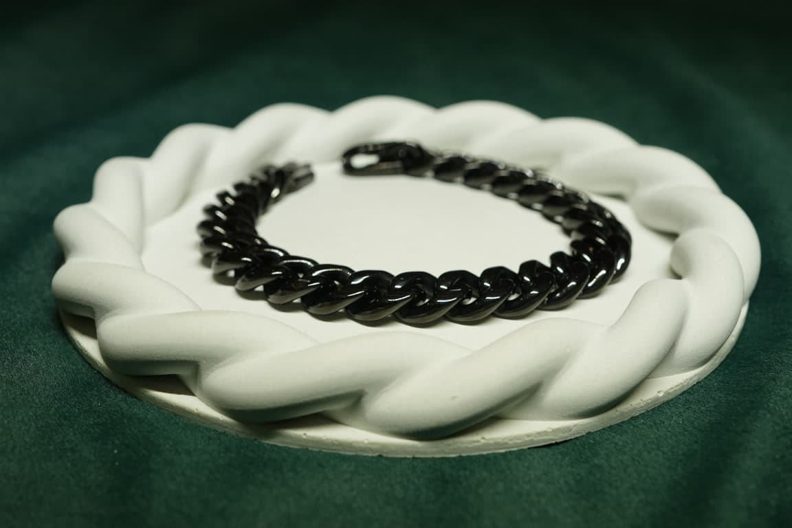 Noir Link Bracelet - view 1