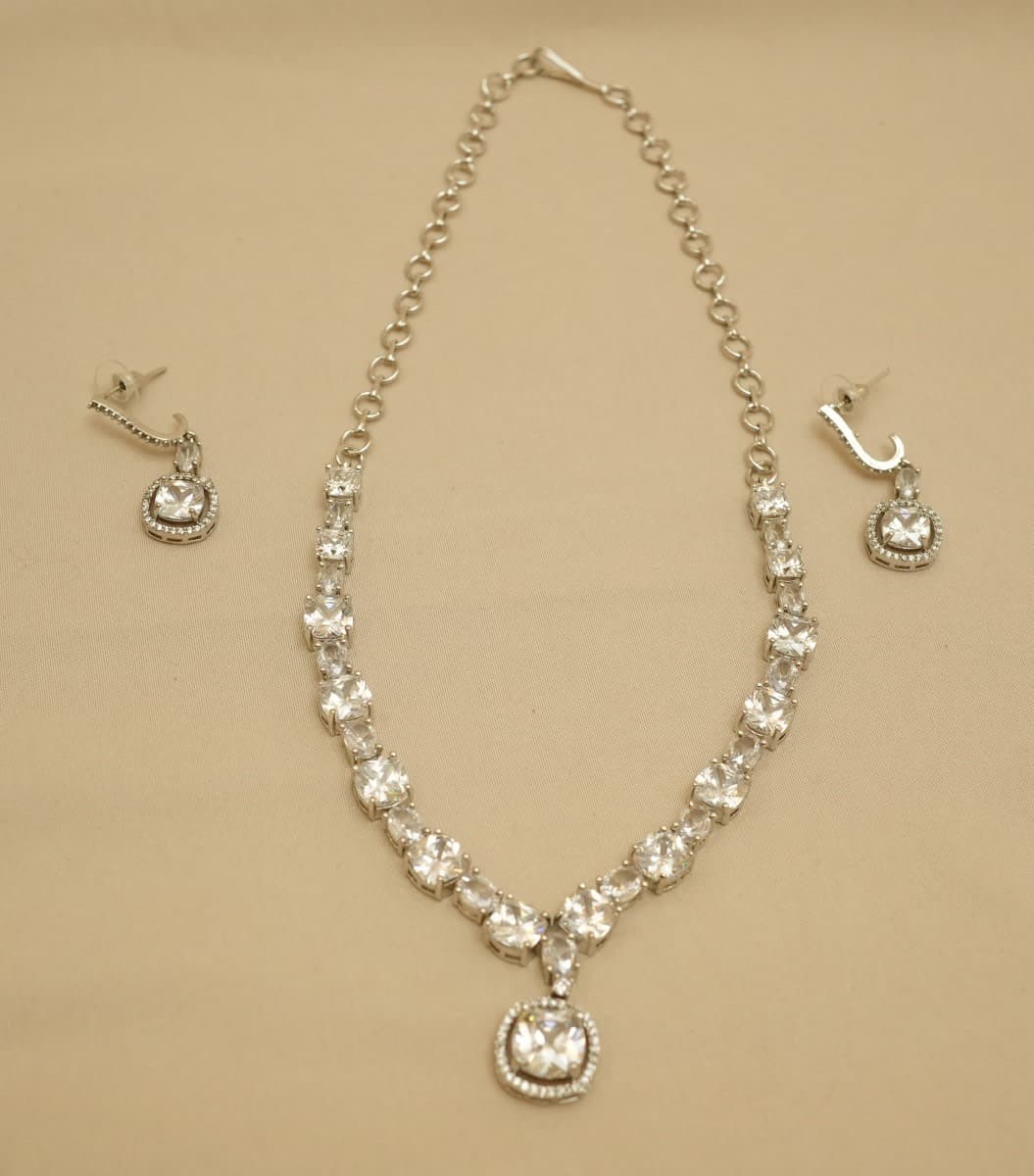 Radiant Royale Necklace & Earring Set - view 2